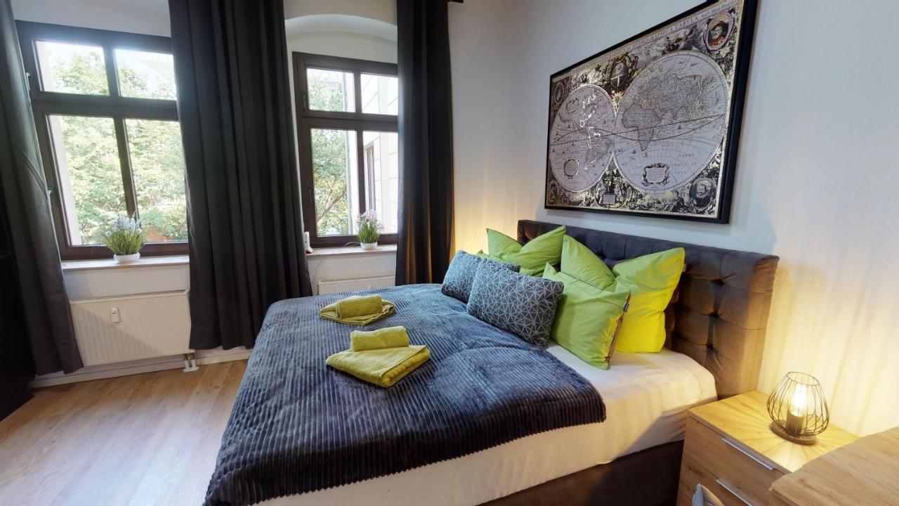Sweethome - Zentral - Kueche & Parkplatz, Wifi Halle  Exteriér fotografie