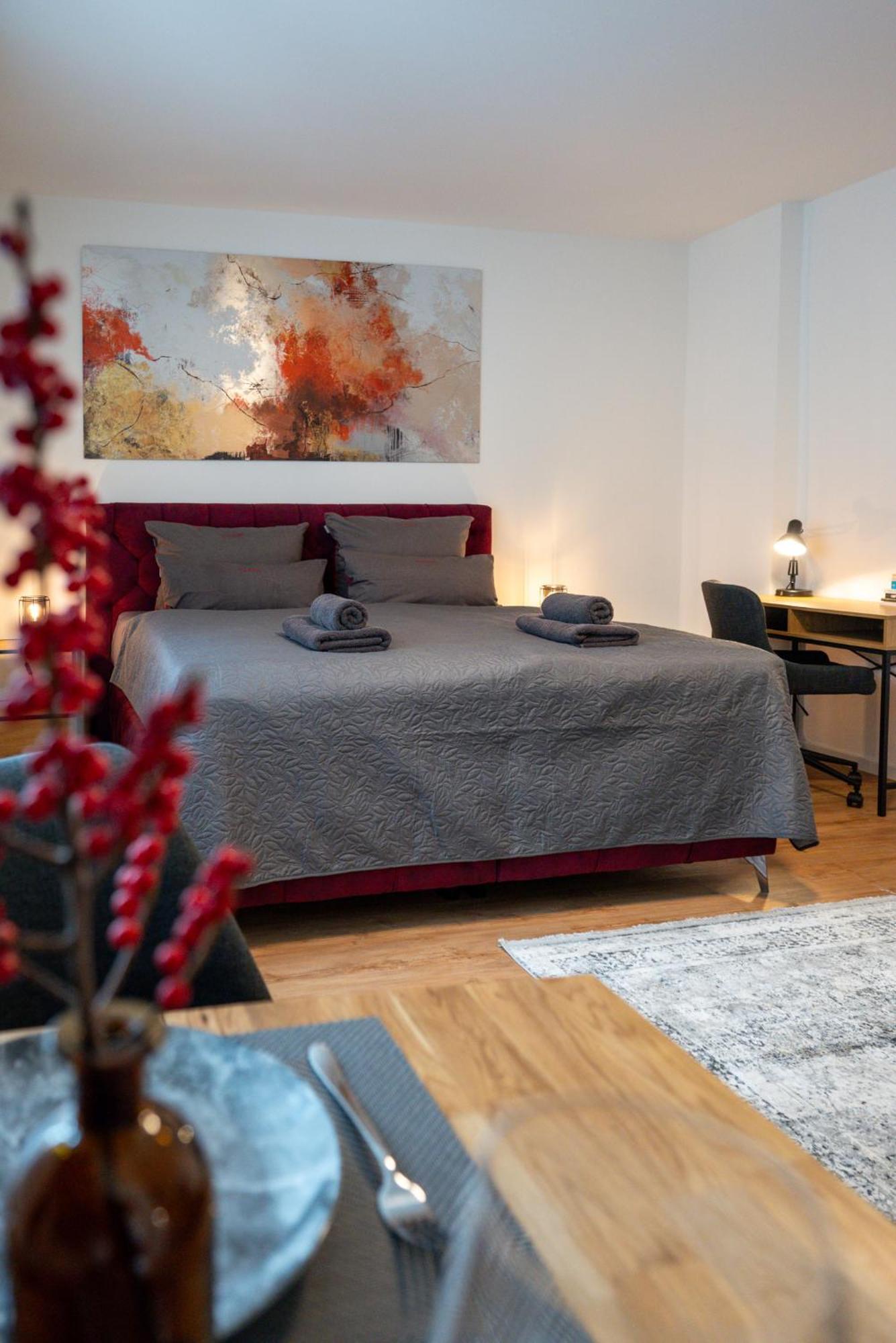Sweethome - Zentral - Kueche & Parkplatz, Wifi Halle  Exteriér fotografie